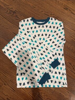 Primary Christmas Pajamas size Medium
